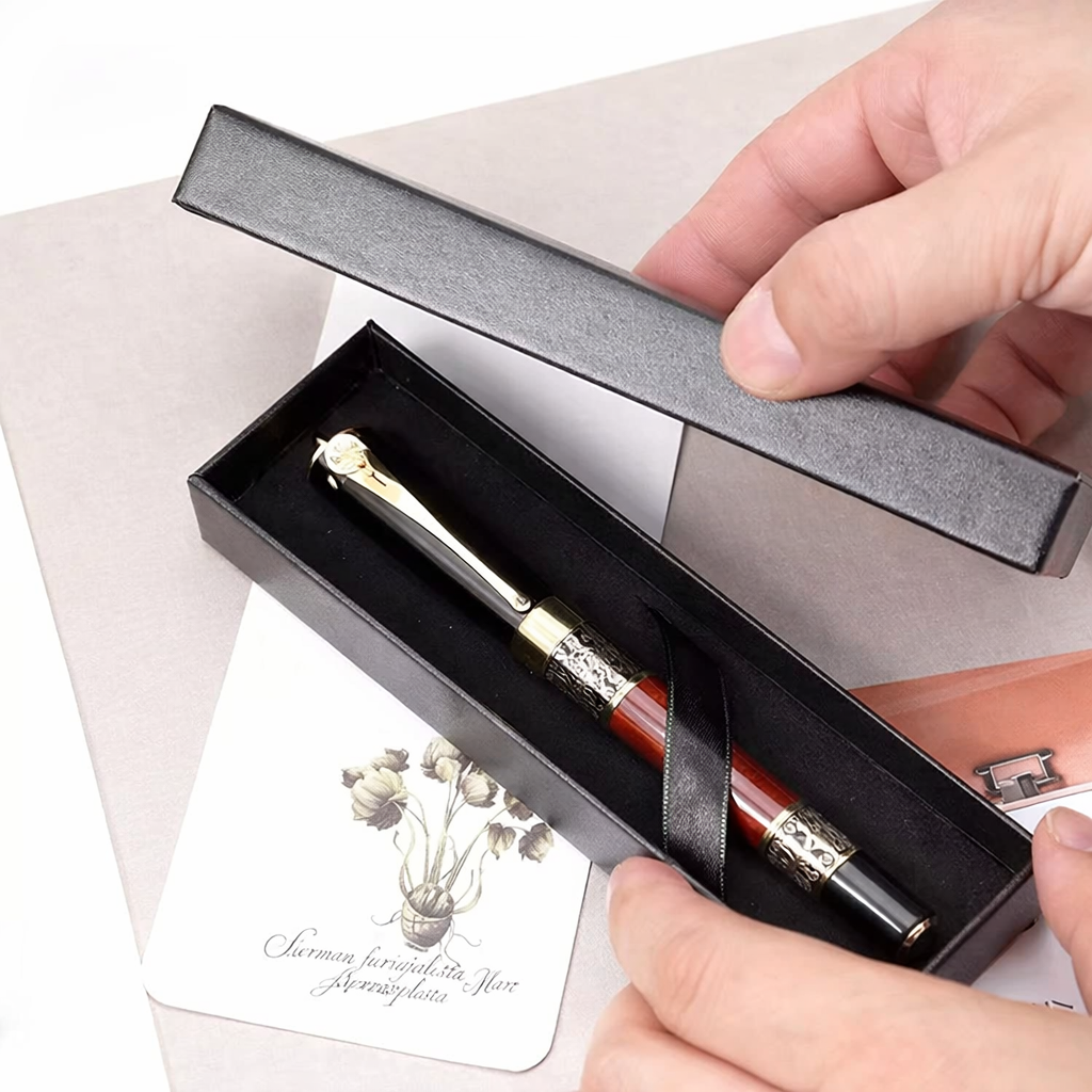 Elegant pen storage box featuring bespoke logo printing