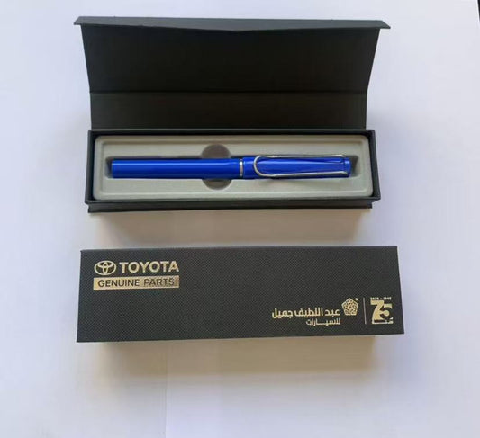 Executive pen presentation box featuring magnetic flip-top lid design