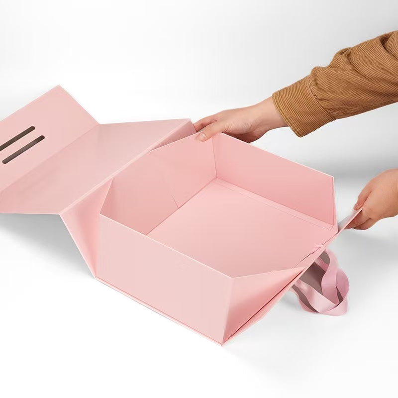 Folding box with matte finish surface, premium texture packaging with anti-fingerprint coating