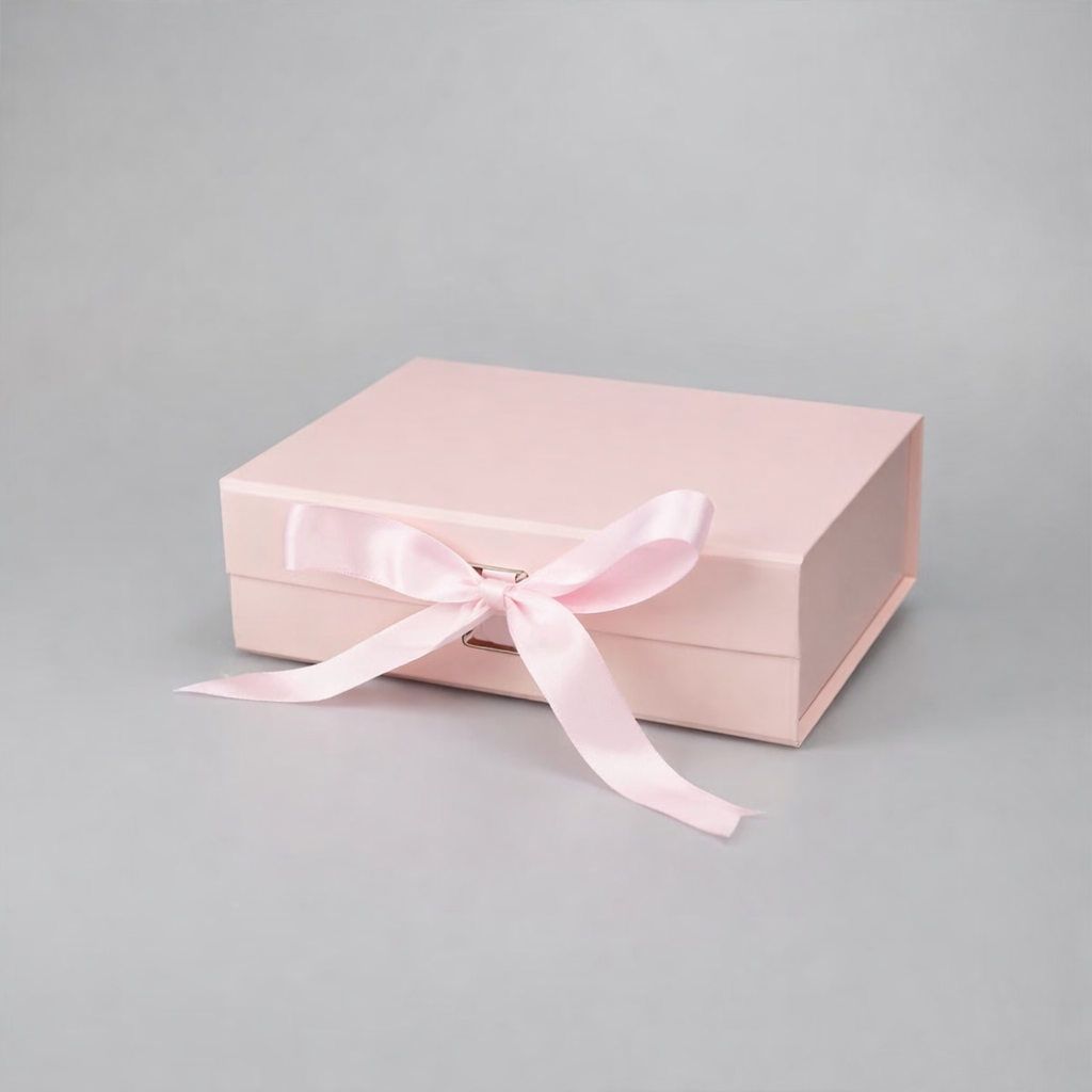Flat-pack folding box with quick-fold design for convenient assembly and storage