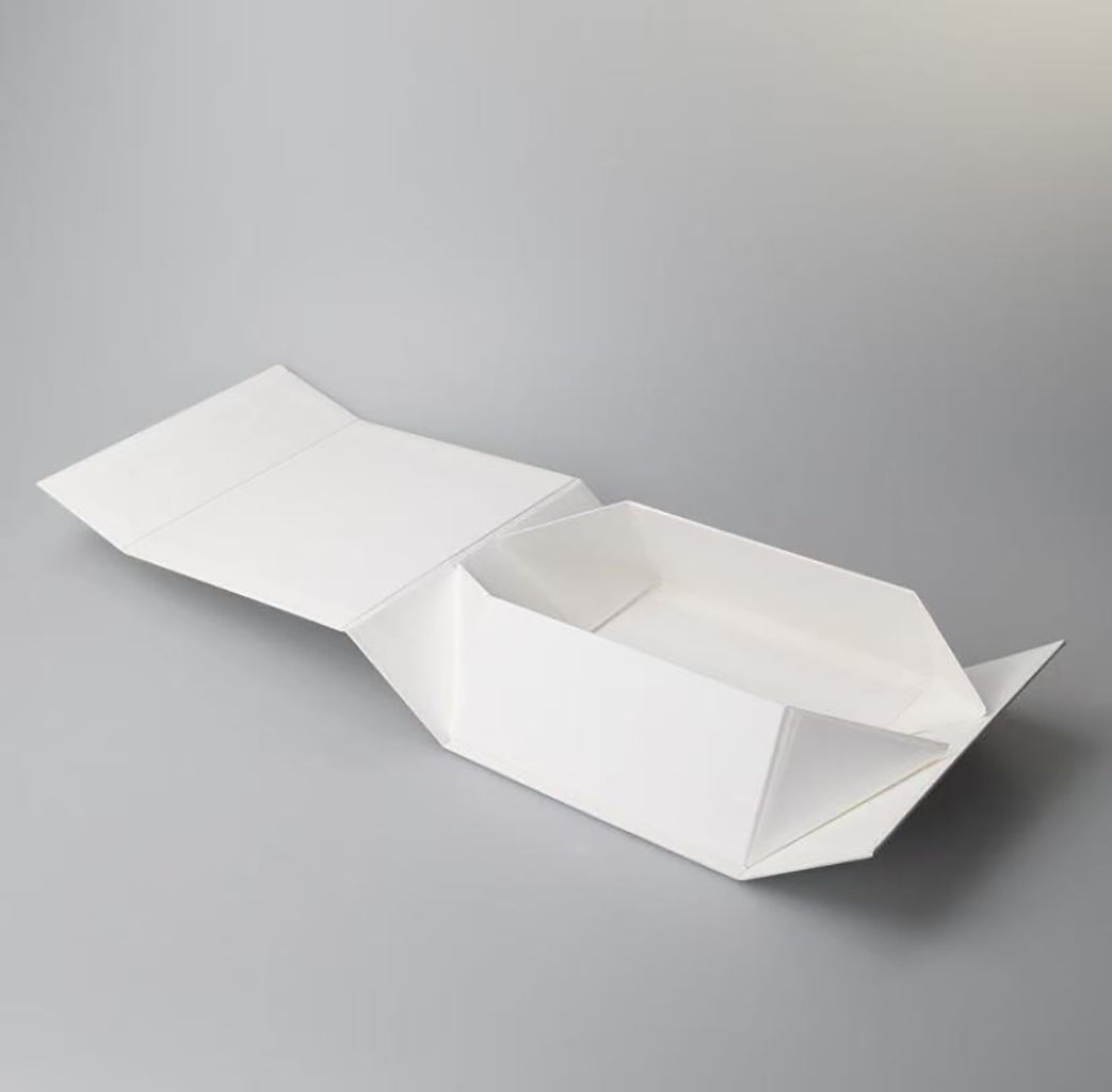 Luxury folding boxes for jewelry and accessories with velvet interior lining