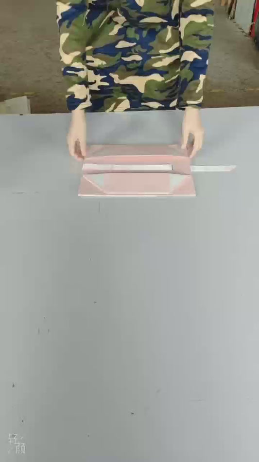 Premium folding packaging box for wholesale and retail, elegant design